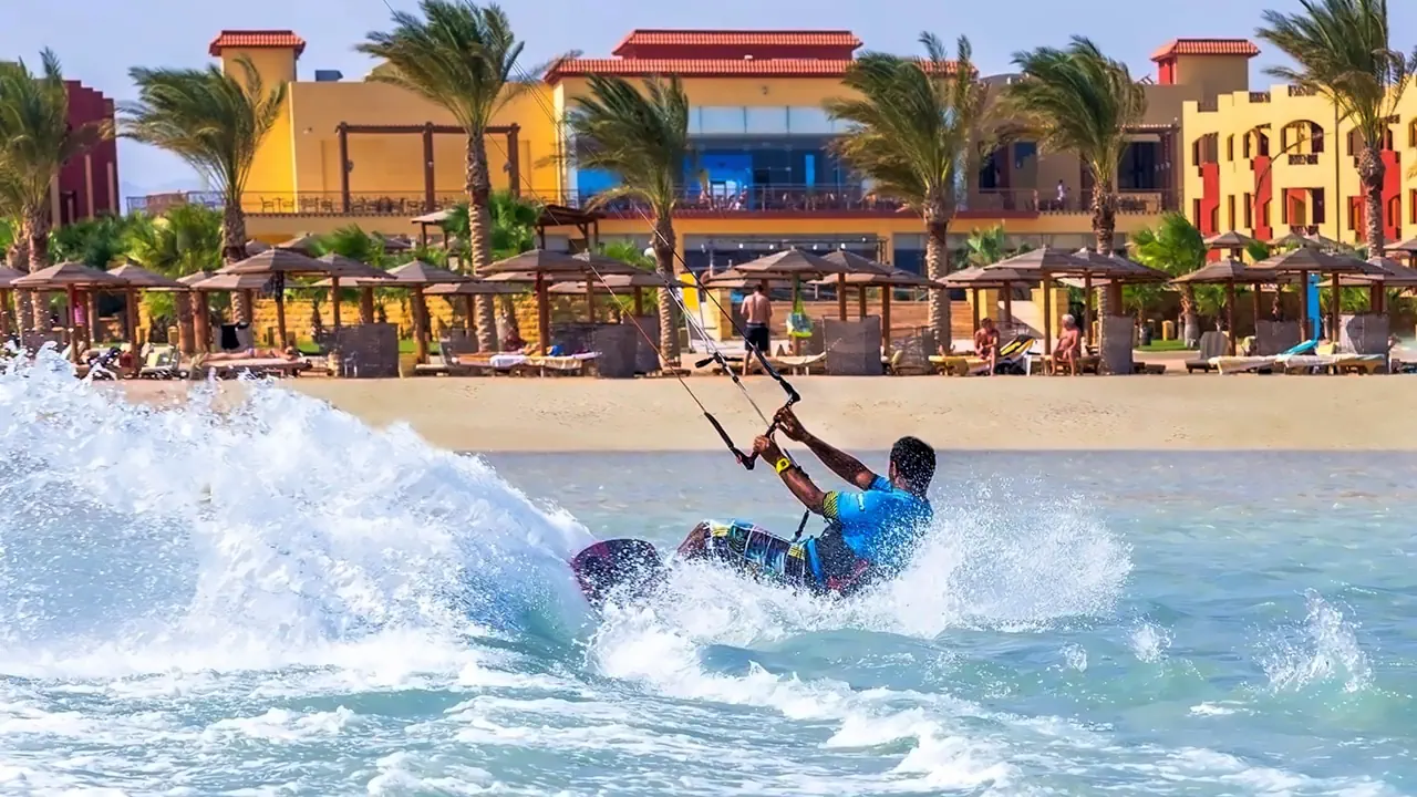 الفندق كازا ماري ريزورت - مرسى علم